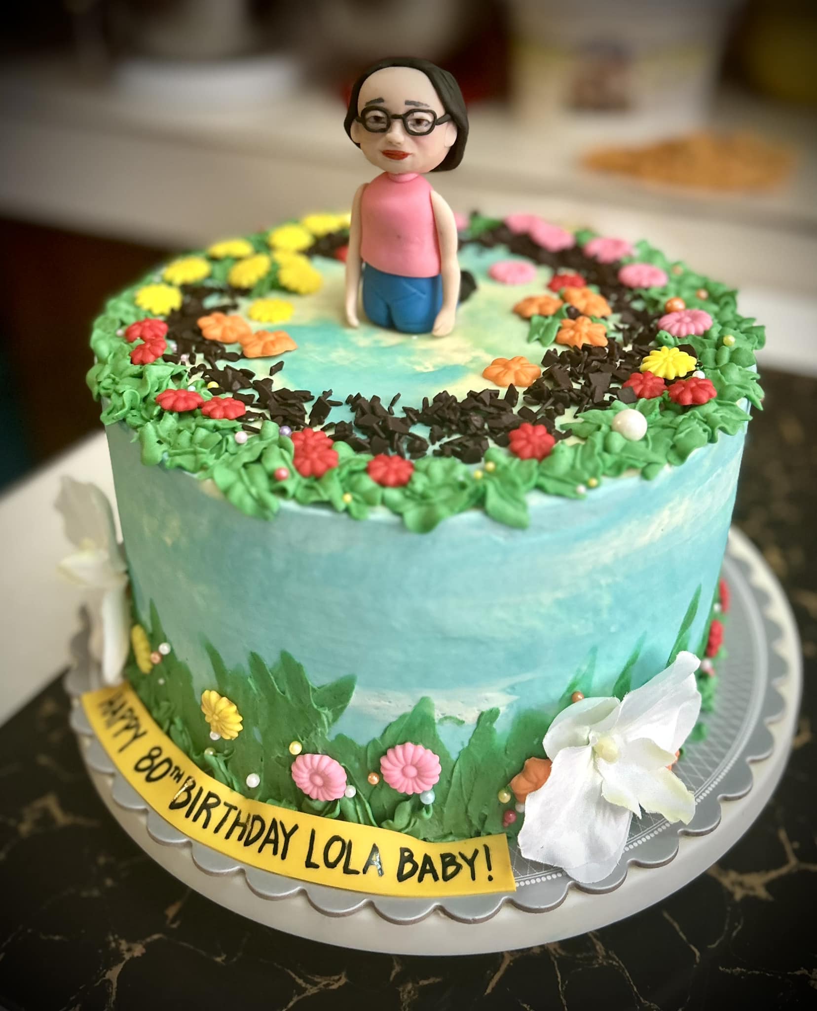 Lola's Themed Cake